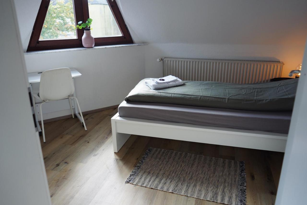 Unique: Geraeumig - Bhf-Nah - Parkplatz - Netflix Apartment Bremen Exterior photo